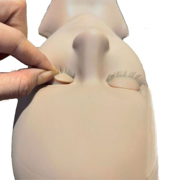 Advanced Training Mannequin head with reusable eyelids