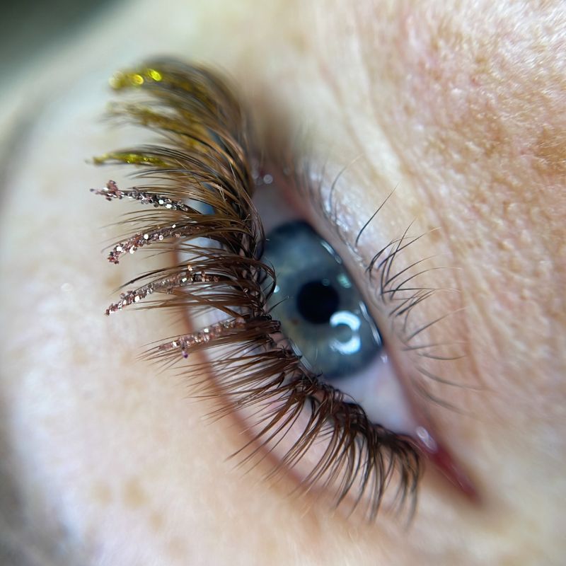 Brown Lashes