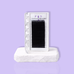 Cashmere Noir Collection lashes