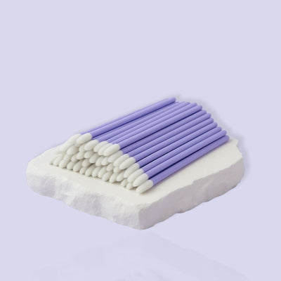 Disposable eyelash brushes