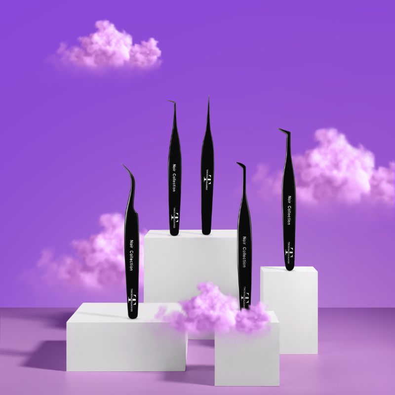 Chloe Tweezers | THOUSANDLASHES