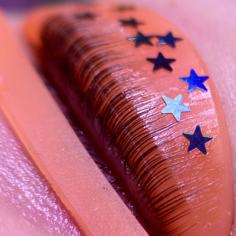 Lash Curling