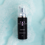 Lash foam shampoo for sensitive eyes