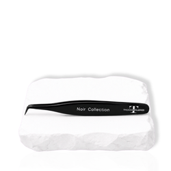 Noir precision 90 degree lash tweezer