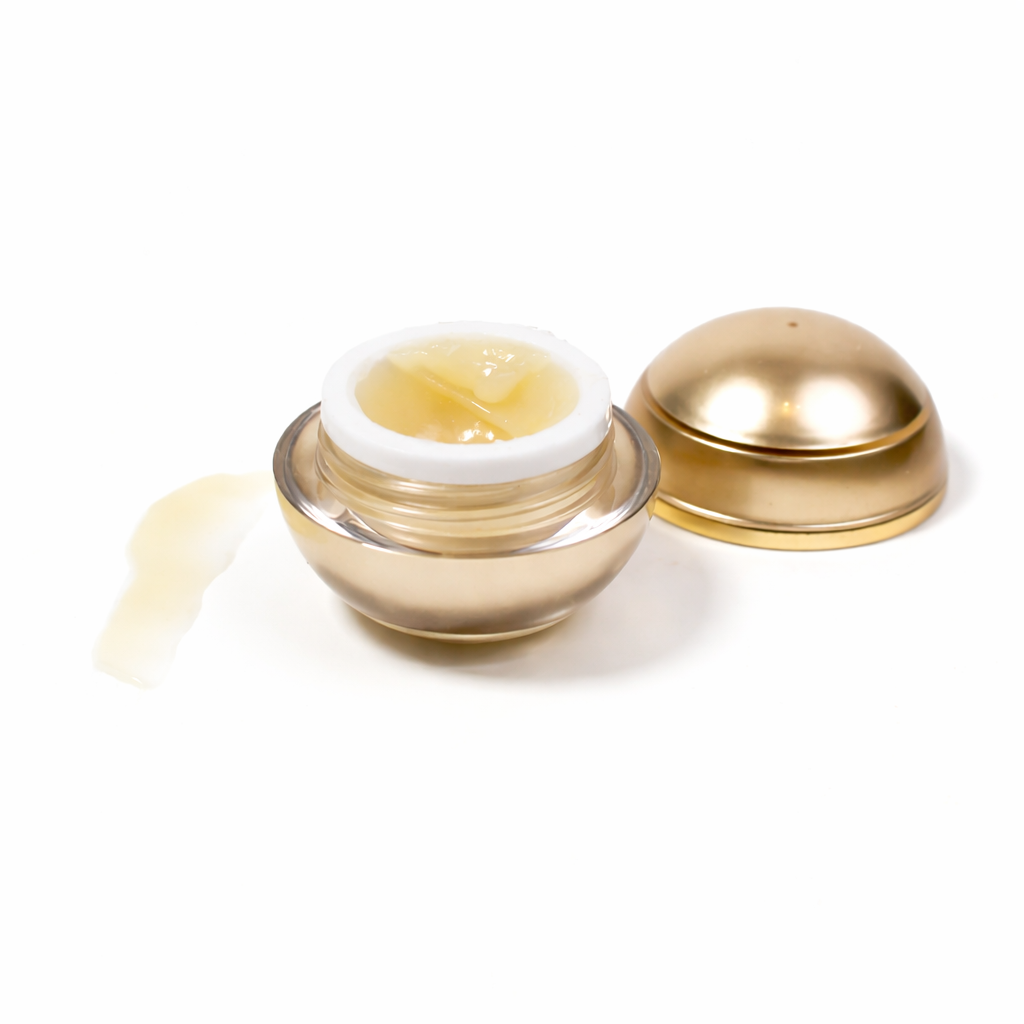 Gentle lash extension remover