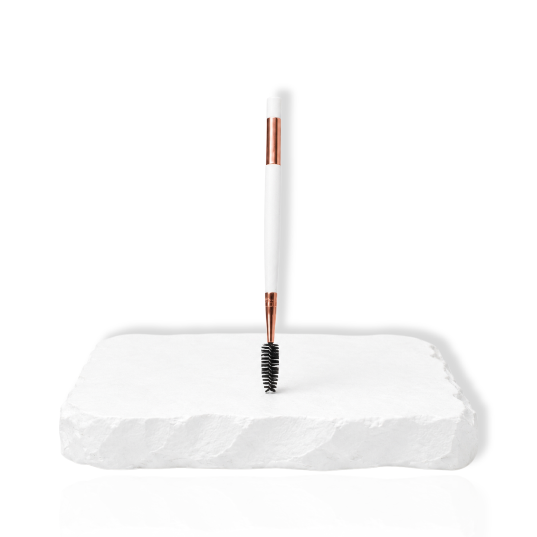 duo lash brush